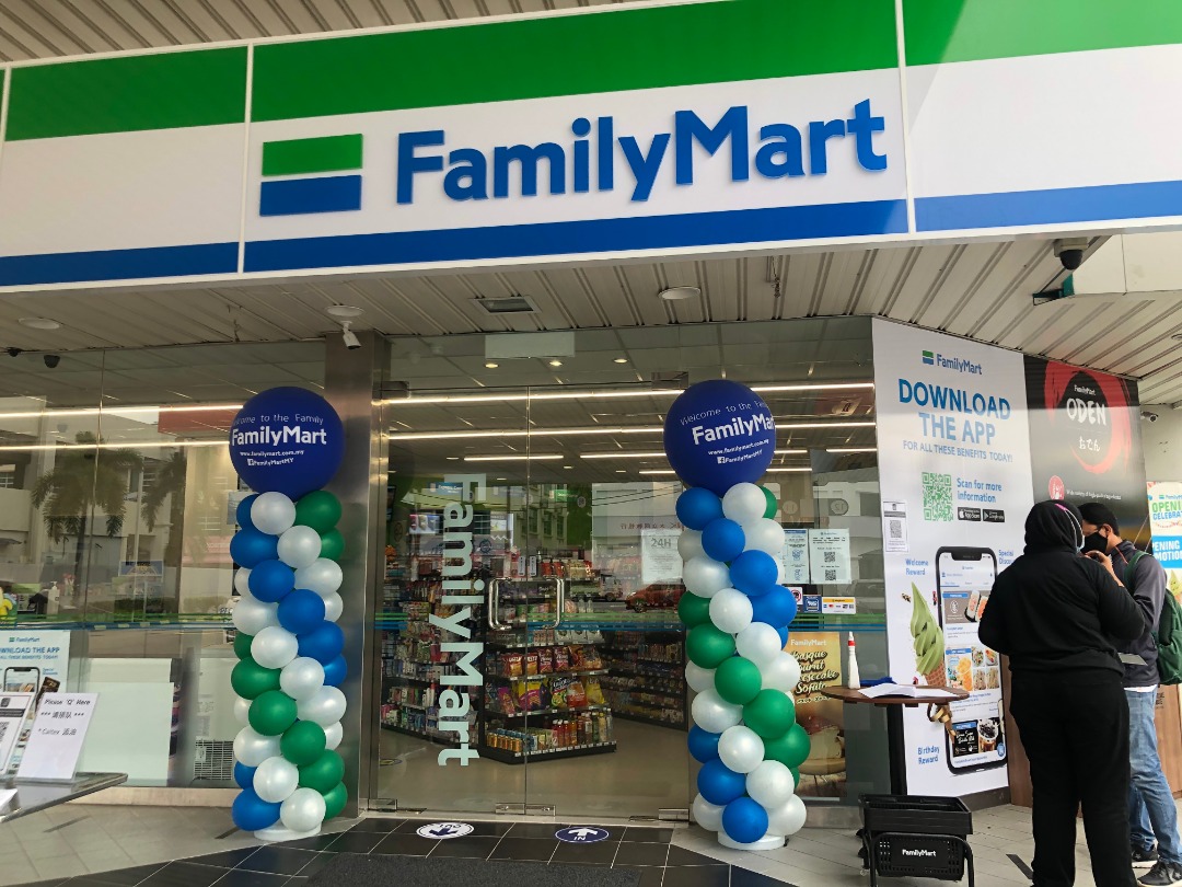 ULTRA 6OKIL DEALS - Family Mart